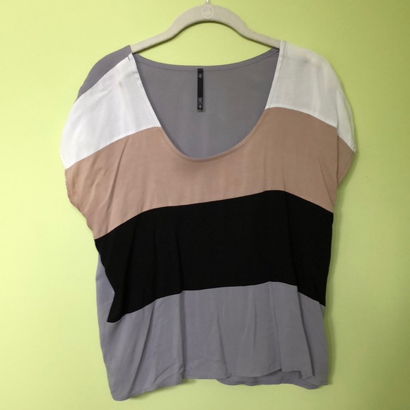 T shirt - Picture 1 of 3